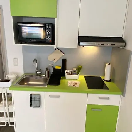 Kompakt 24/7 * Kassel